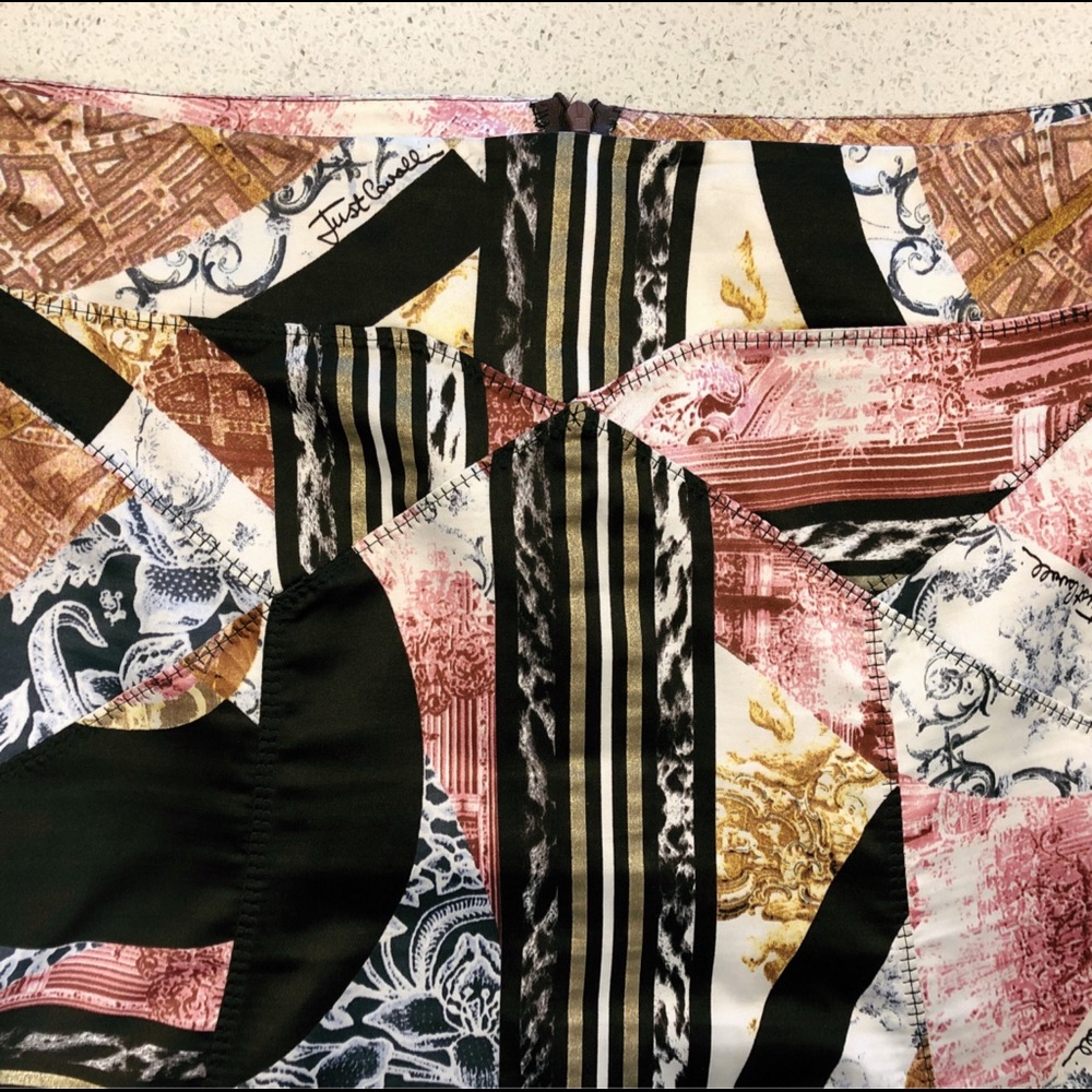 Just Cavalli Abstract Print Trumpet Hem Skirt 6 - Picture 3 of 9